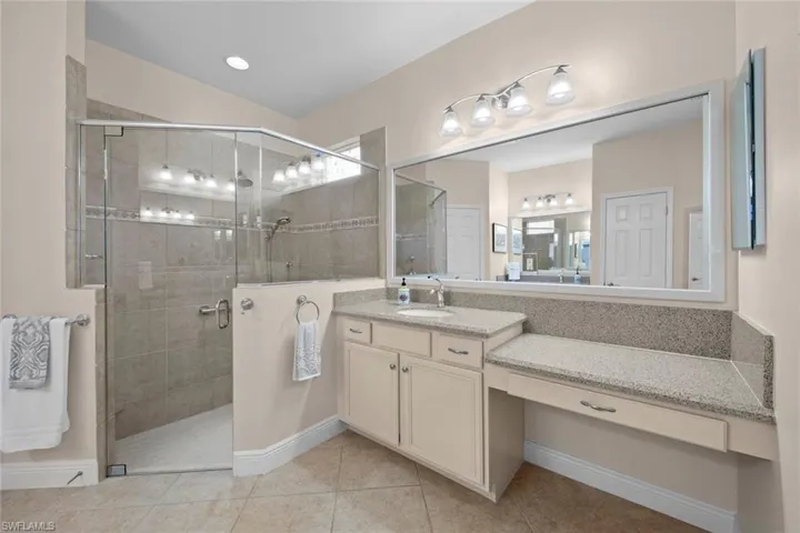 Large step-i shower in master bath