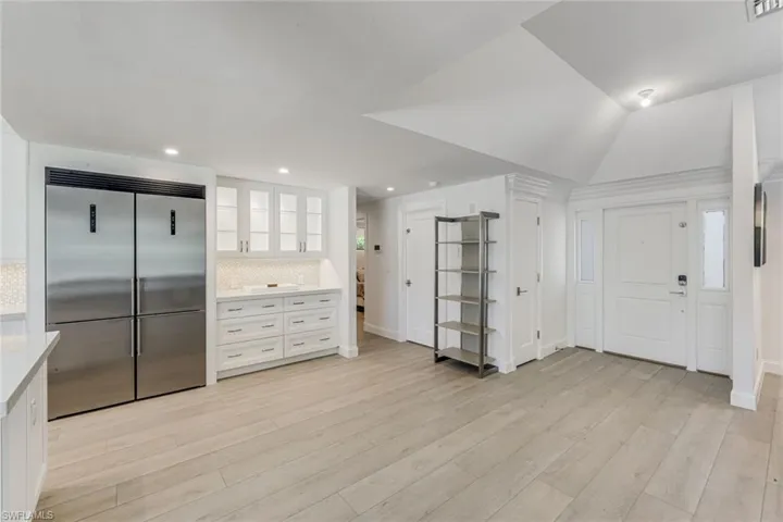 151 Bayview Ave, Naples, Florida 34108