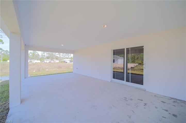 2005  Welby  LN, Lehigh Acres, FL 33972
