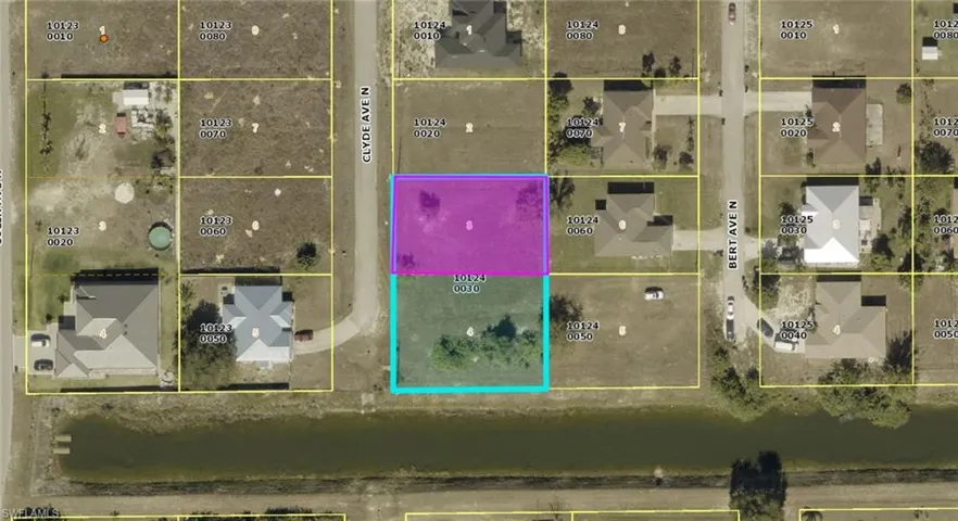 802 Clyde Ave N, Lehigh Acres, Florida 33971