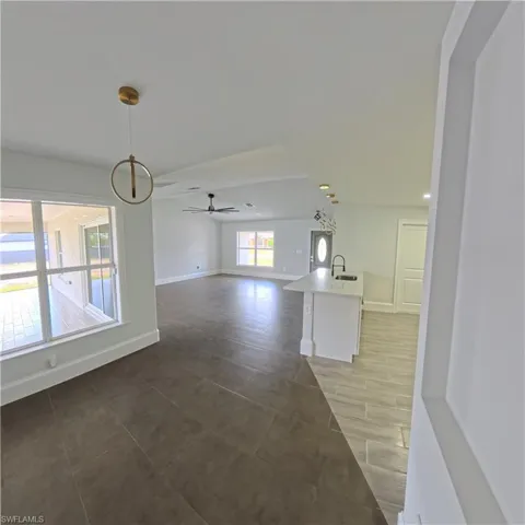 3904  11th W ST, Lehigh Acres, FL 33971