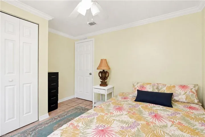 252 Loon Ln, Naples, Florida 34114