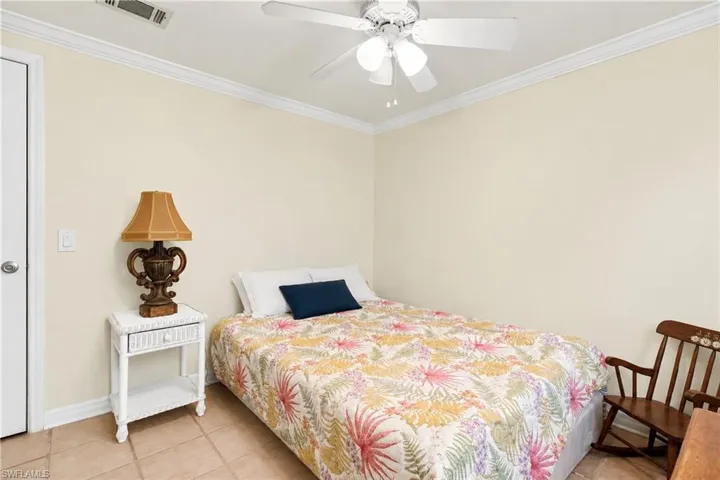 252 Loon Ln, Naples, Florida 34114