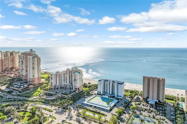 Bird's eye view of expansive coastline