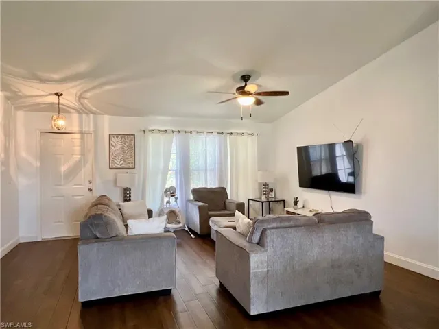 231 Sw 33rd St, Cape Coral, Florida 33914
