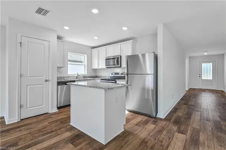 1406  Bush W ST, Immokalee, FL 34142