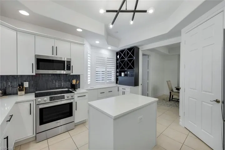10220 Bellavista Cir 1402, Miromar Lakes, Florida 33913