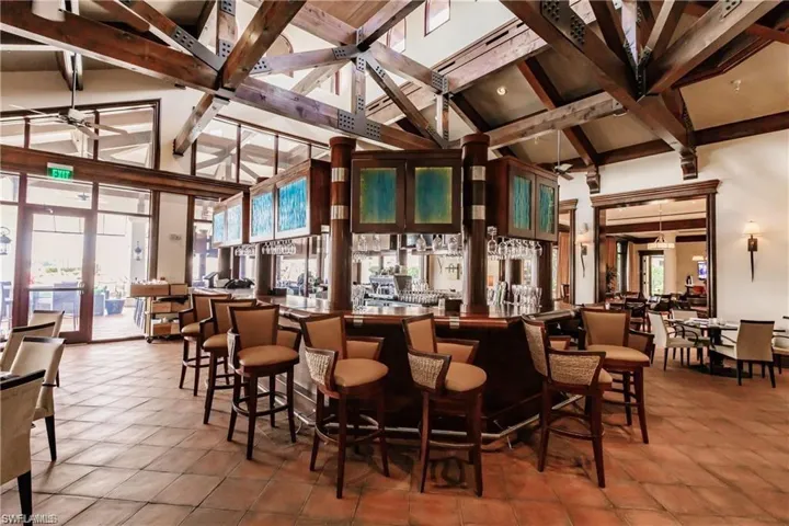 Beach Club Bar