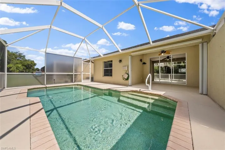 8471 Ibis Cove Cir M677, Naples, Florida 34119
