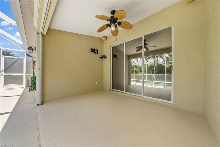 8471 Ibis Cove Cir M677, Naples, Florida 34119
