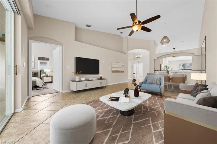 8471 Ibis Cove Cir M677, Naples, Florida 34119