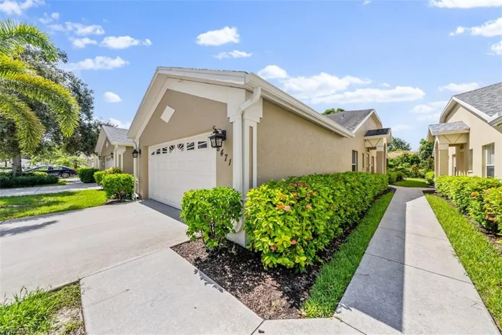 8471 Ibis Cove Cir M677, Naples, Florida 34119