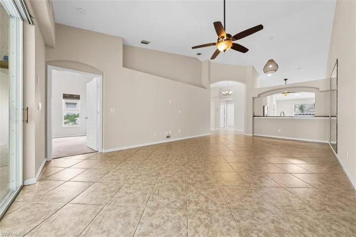 8471 Ibis Cove Cir M677, Naples, Florida 34119