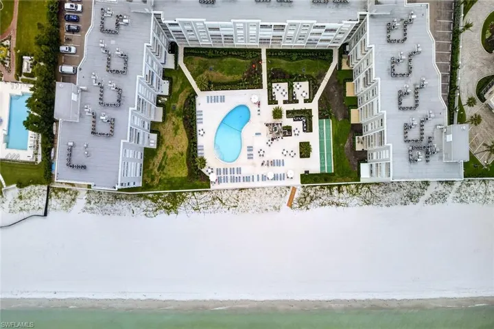 3443 Gulf Shore Blvd N 607, Naples, Florida 34103