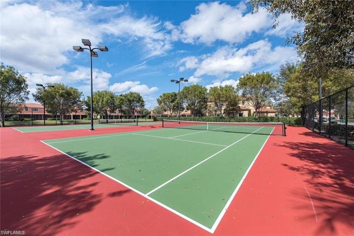 Community Tennis Courts