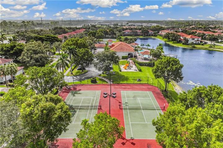 Community Tennis Courts