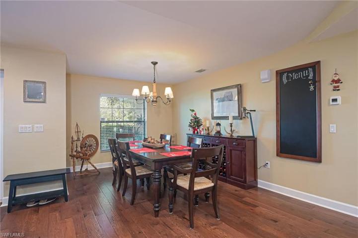 Open Dining room with lots of room for family and friends!