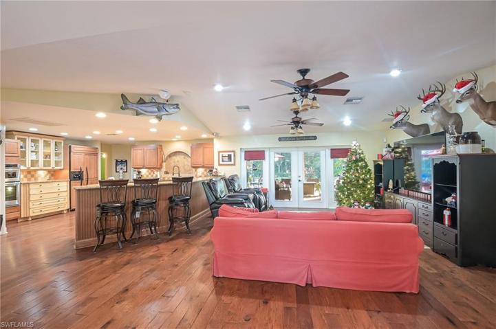 The perfect floorplan for entertaining with nice breakfast bar and lots of open space.