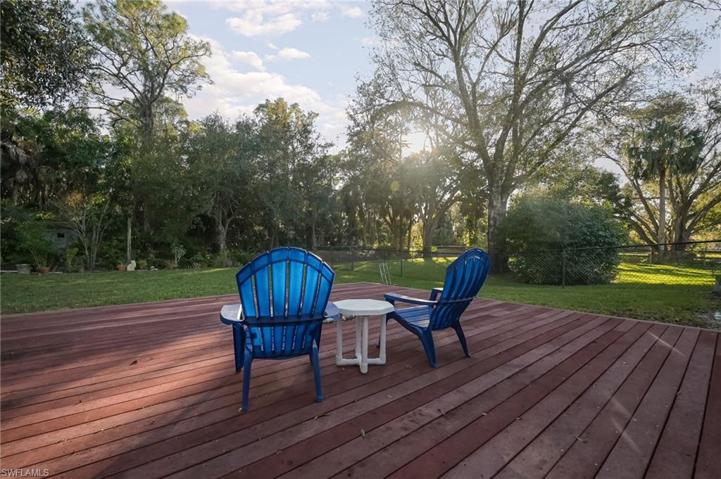 Just kick back while you enjoy all the native wildlife and birds in your own private back yard.