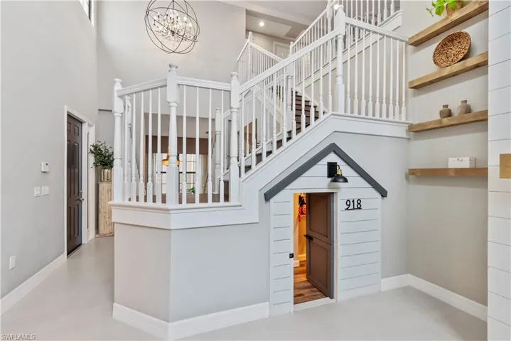 2846  Cinnamon Bay  CIR, Naples, FL 34119