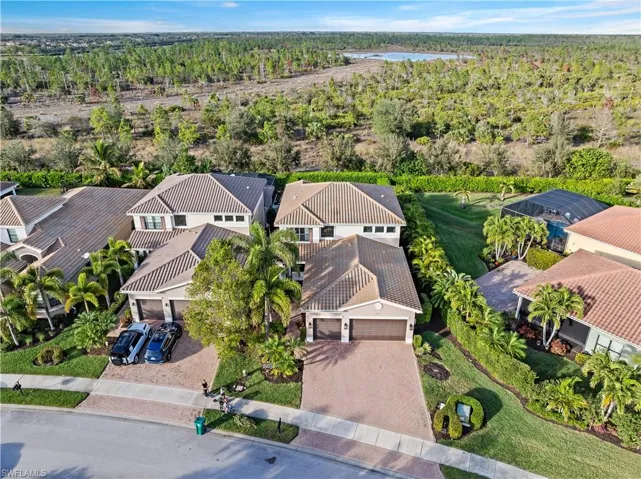 2846  Cinnamon Bay  CIR, Naples, FL 34119