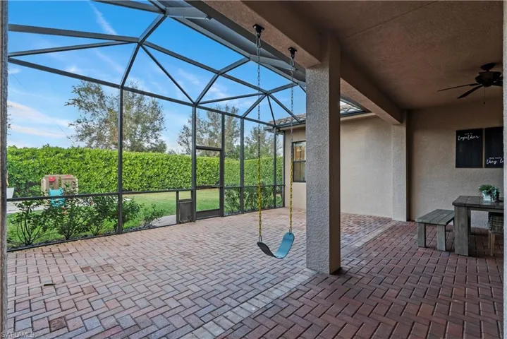 2846  Cinnamon Bay  CIR, Naples, FL 34119