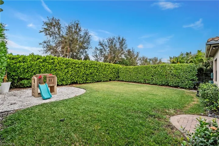 2846  Cinnamon Bay  CIR, Naples, FL 34119