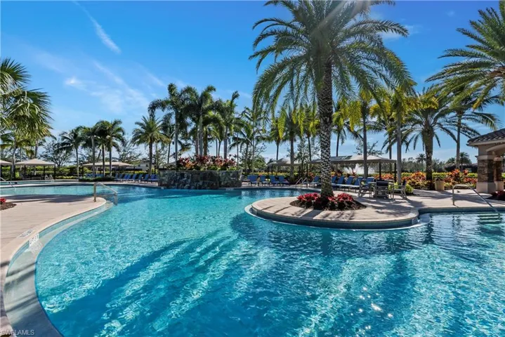 2846  Cinnamon Bay  CIR, Naples, FL 34119