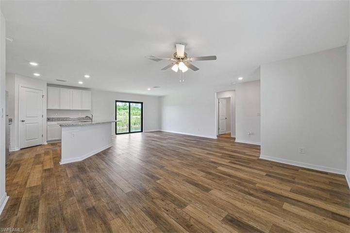 840 Gen Chesty Puller CT, LABELLE FL 33935