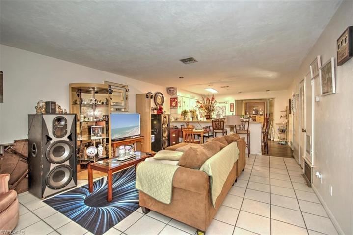 1131 Joel BLVD, LEHIGH ACRES FL 33936