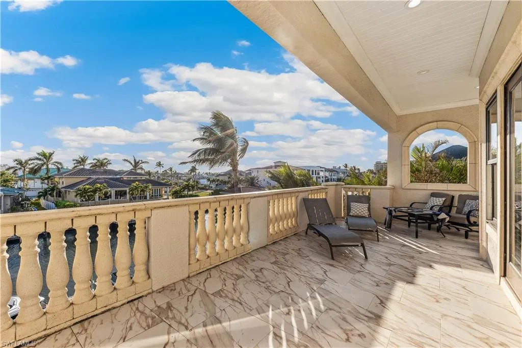 280 Egret AVE, Naples, FL 34108,224101352