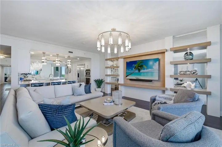 265 Indies Way 1004, Naples, Florida 34110