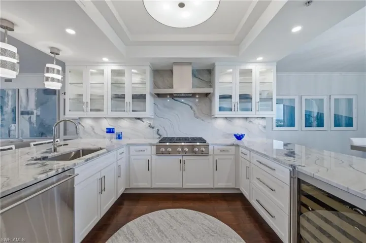 265 Indies Way 1004, Naples, Florida 34110