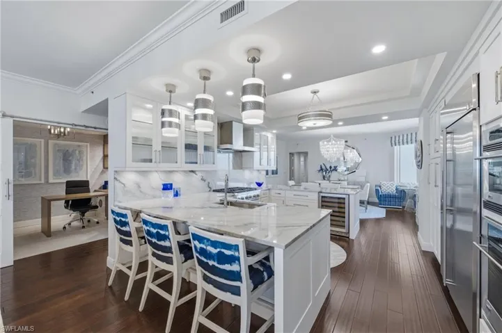 265 Indies Way 1004, Naples, Florida 34110