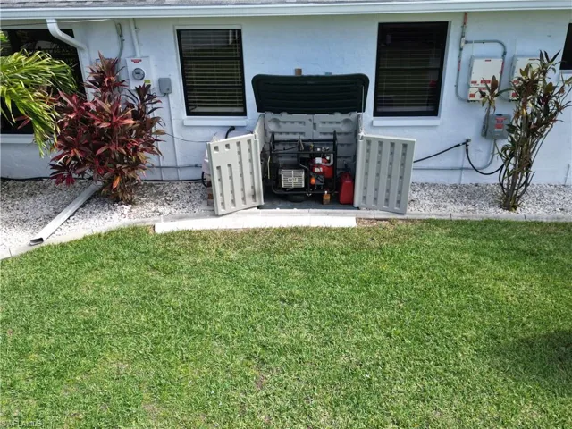 618 Se 11th Pl, Cape Coral, Florida 33990