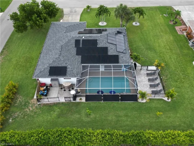 618 Se 11th Pl, Cape Coral, Florida 33990
