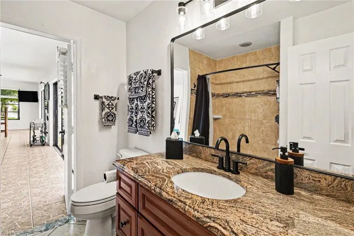 618 Se 11th Pl, Cape Coral, Florida 33990