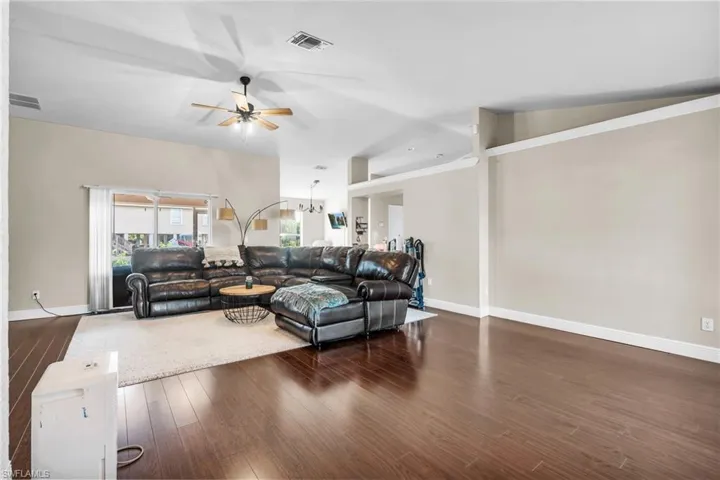 4211 34th St Sw, Lehigh Acres Fl 33976
