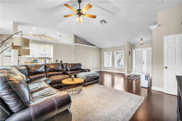 4211 34th St Sw, Lehigh Acres Fl 33976