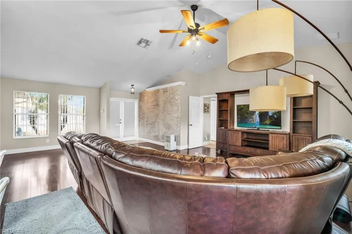 4211 34th St Sw, Lehigh Acres Fl 33976