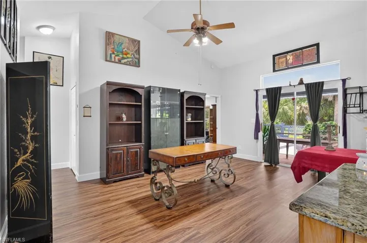 2581 4th Ave Ne, Naples, Florida 34120