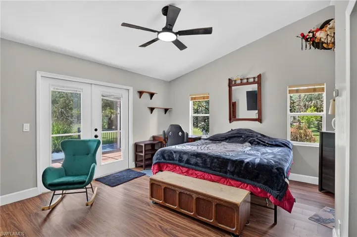 2581 4th Ave Ne, Naples, Florida 34120