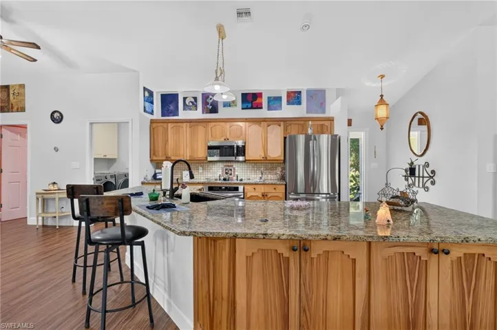 2581 4th Ave Ne, Naples, Florida 34120