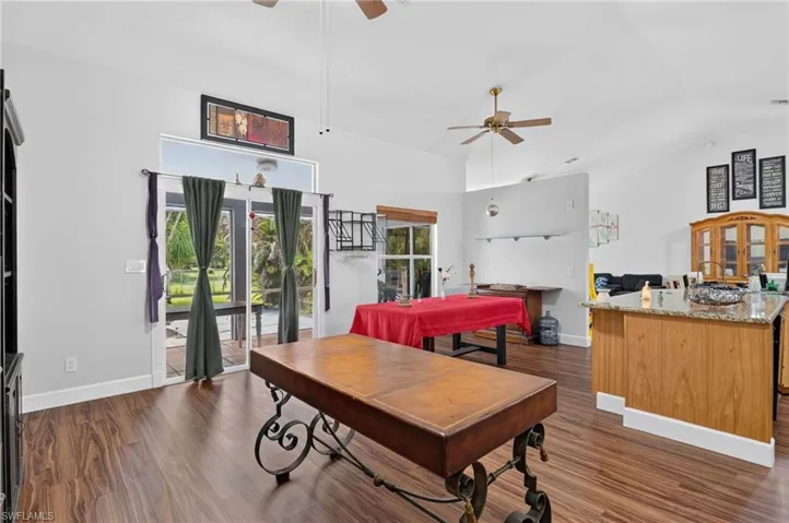 2581 4th Ave Ne, Naples, Florida 34120