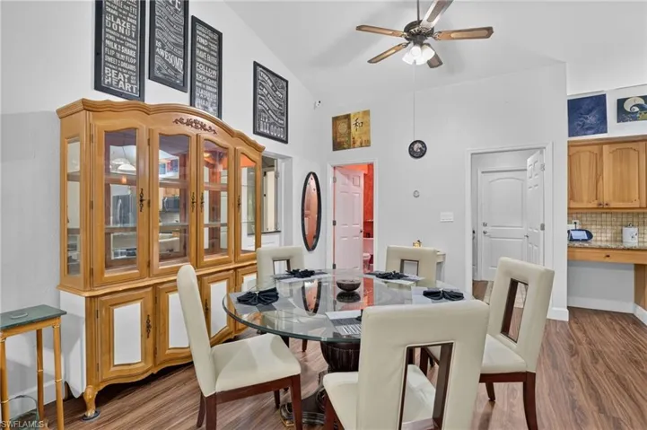 2581 4th Ave Ne, Naples, Florida 34120