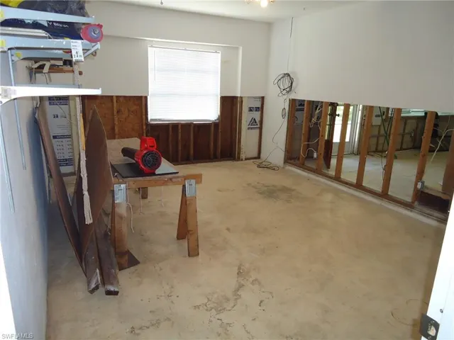 utility room for washer and dryer