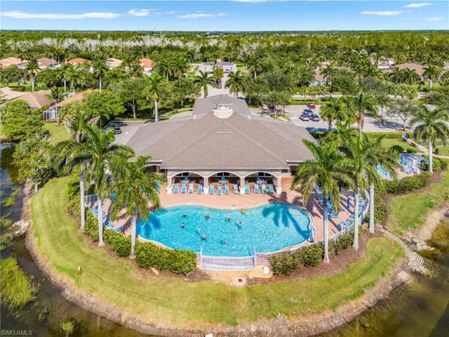 resort pool