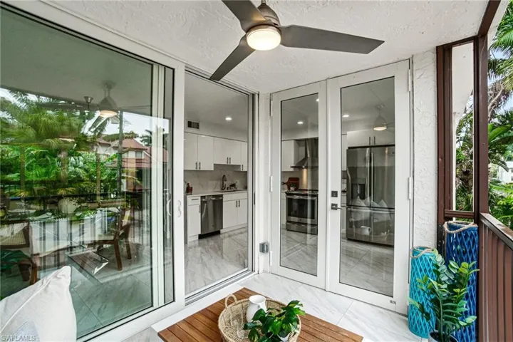 995 9th Ave S 4, Naples, Florida 34102