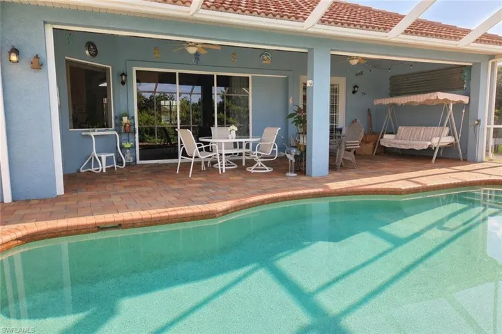 228 Se 30th Ter, Cape Coral, Florida 33904