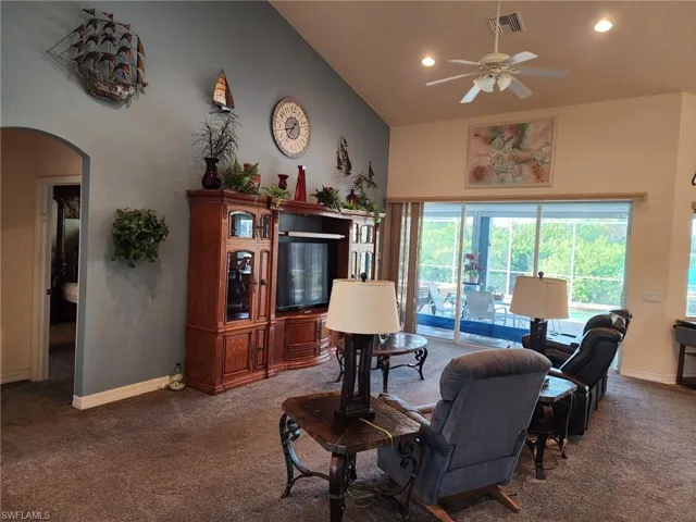 228 Se 30th Ter, Cape Coral, Florida 33904
